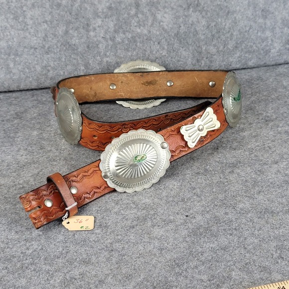 Accessories - Vintage Western Tooled Leather Concho Belt Brown Silver Tone Southwestern 36 NOS